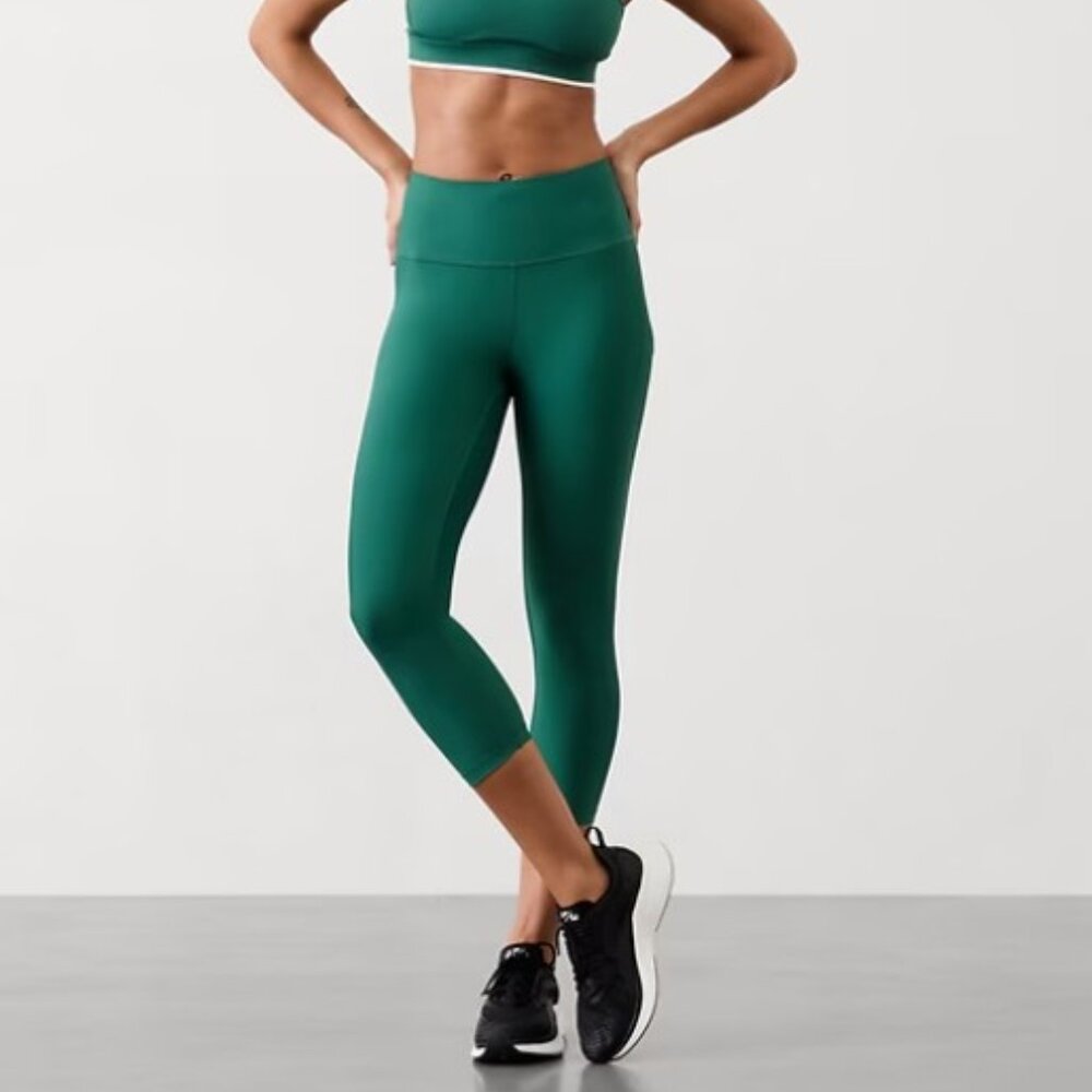 Interval Stash High Rise Capri - Trillium Green